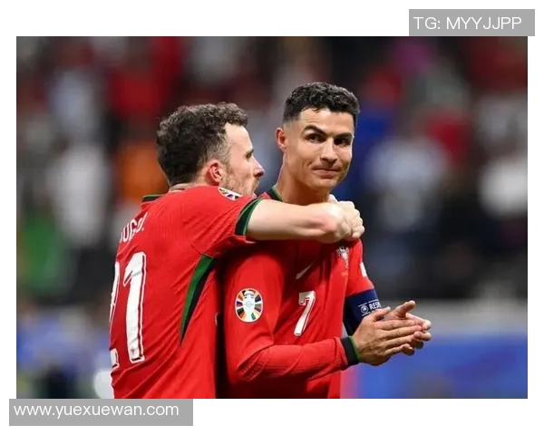 著名足球球星意外离世引发全球球迷深切哀悼